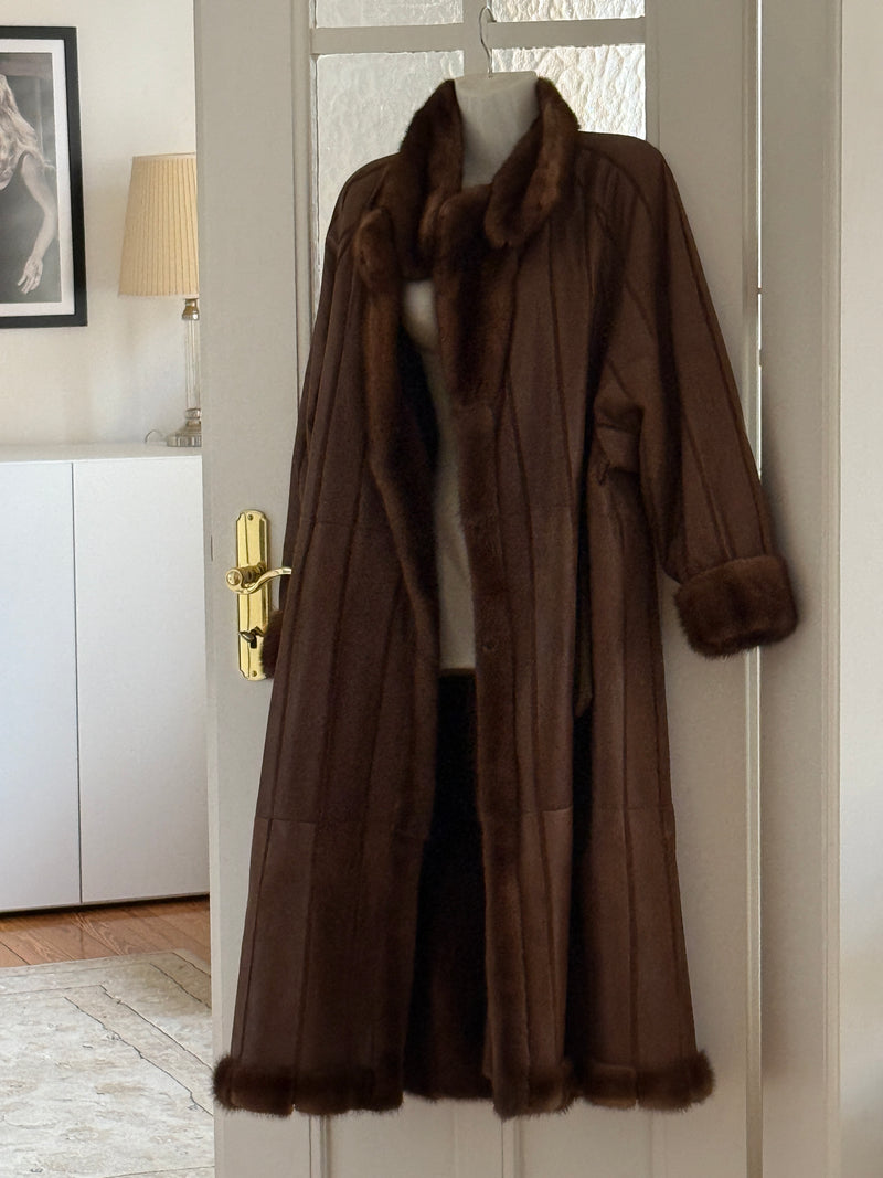 Vintage Fur Coat (m)