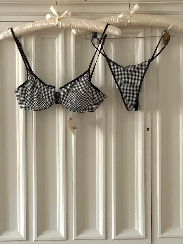 La Perla Lingerie Set (s)