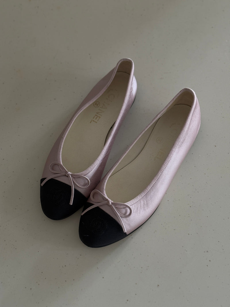 Chanel Ballet Flats (36)