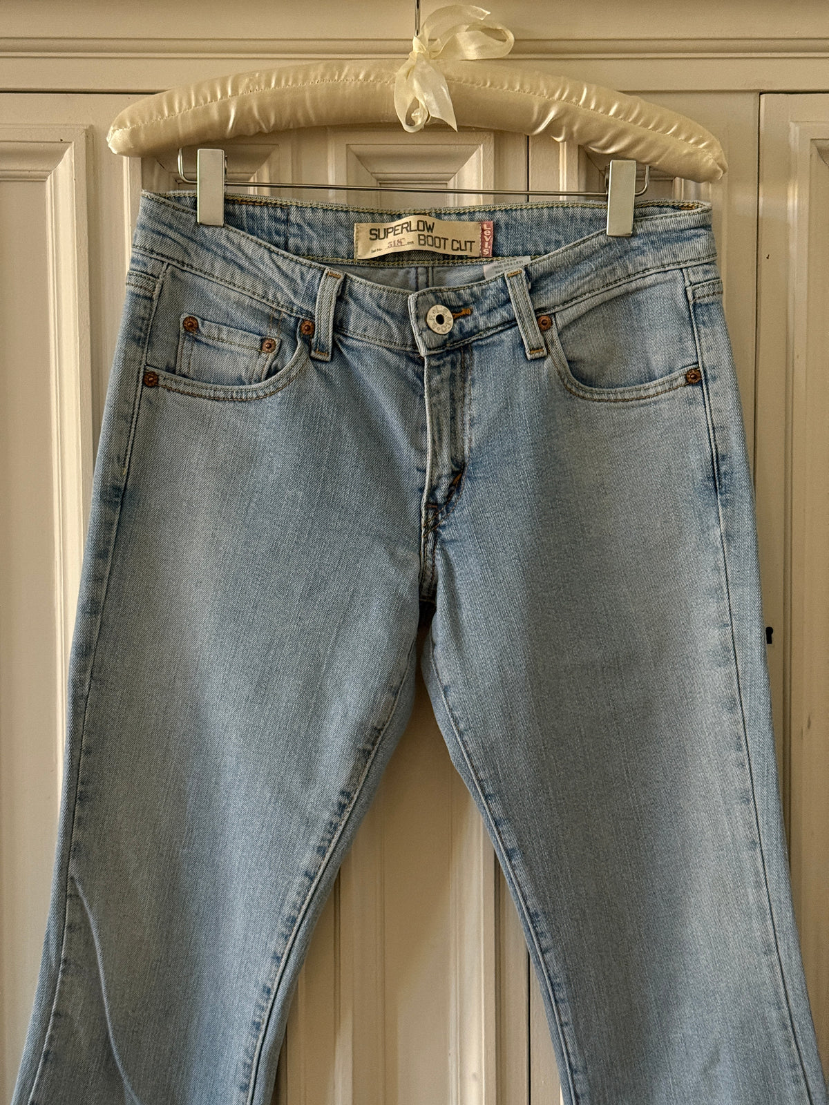 Levis Bootcut Jeans (s)