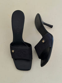 Chanel Heels (40)