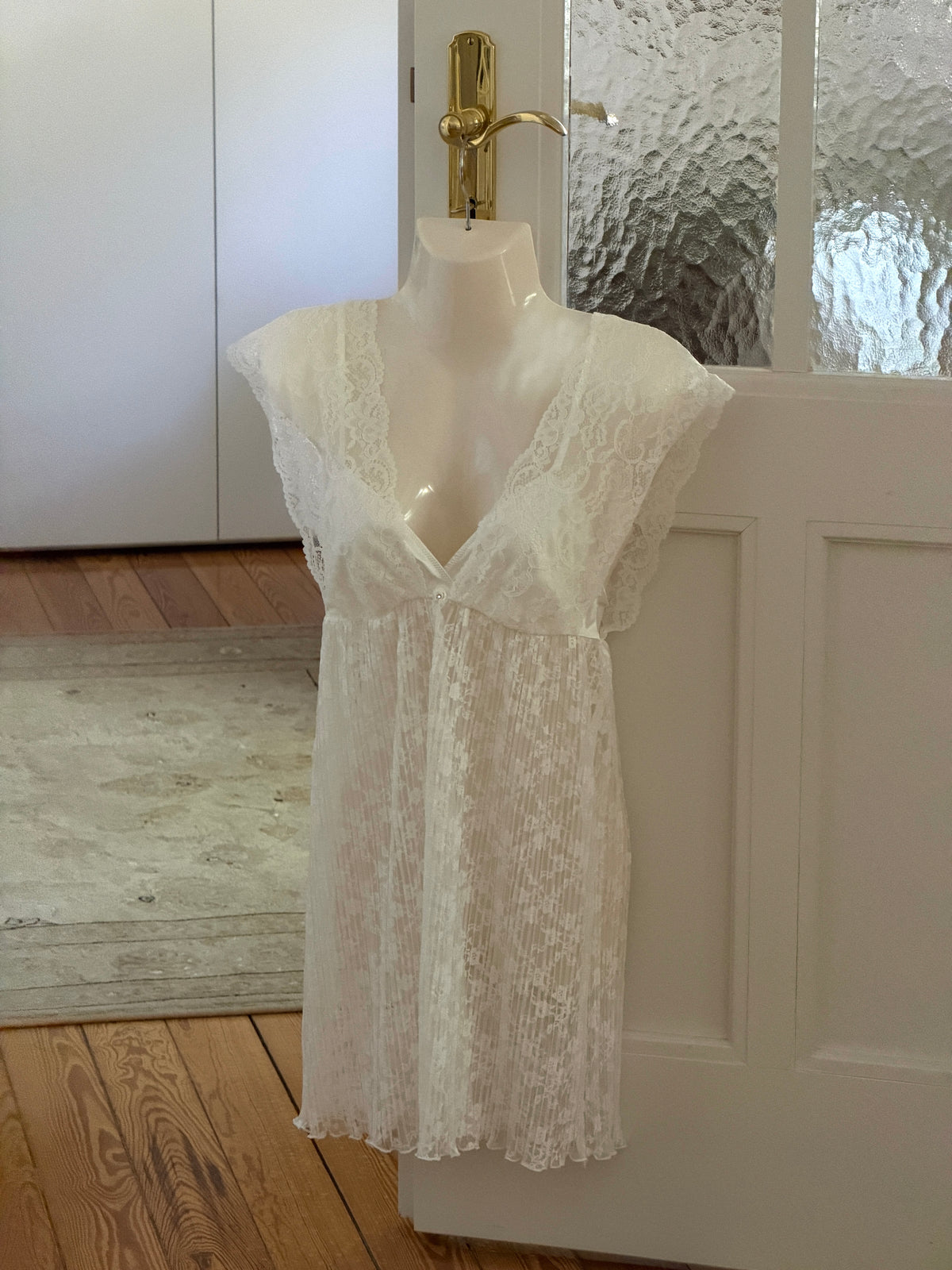 Intimissimi Lace Dress (s)