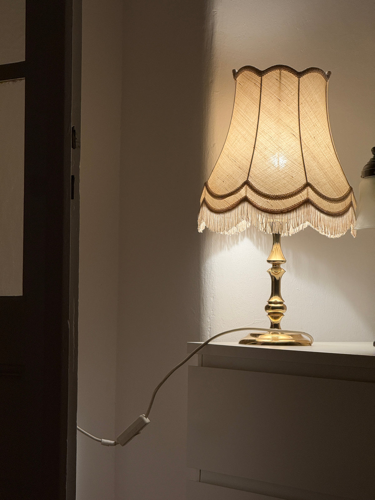 Vintage Fringe Lamp