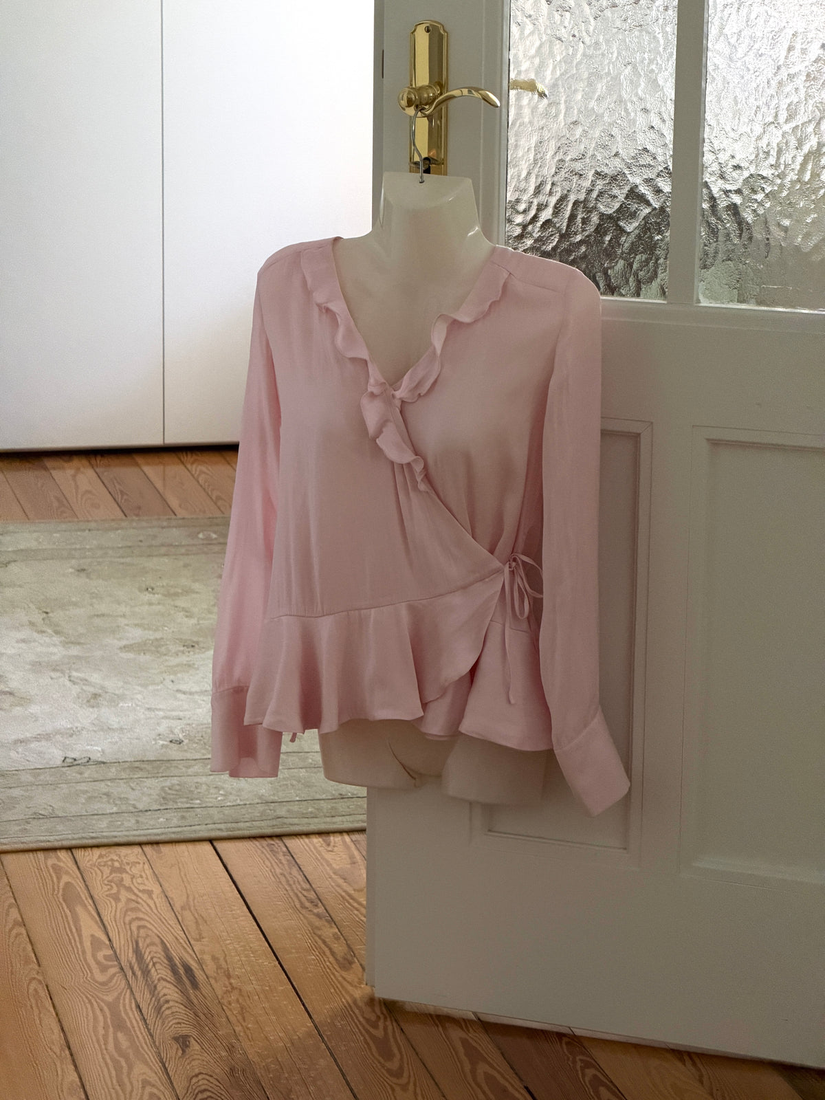 Vintage Ruffle Top (xs/s)