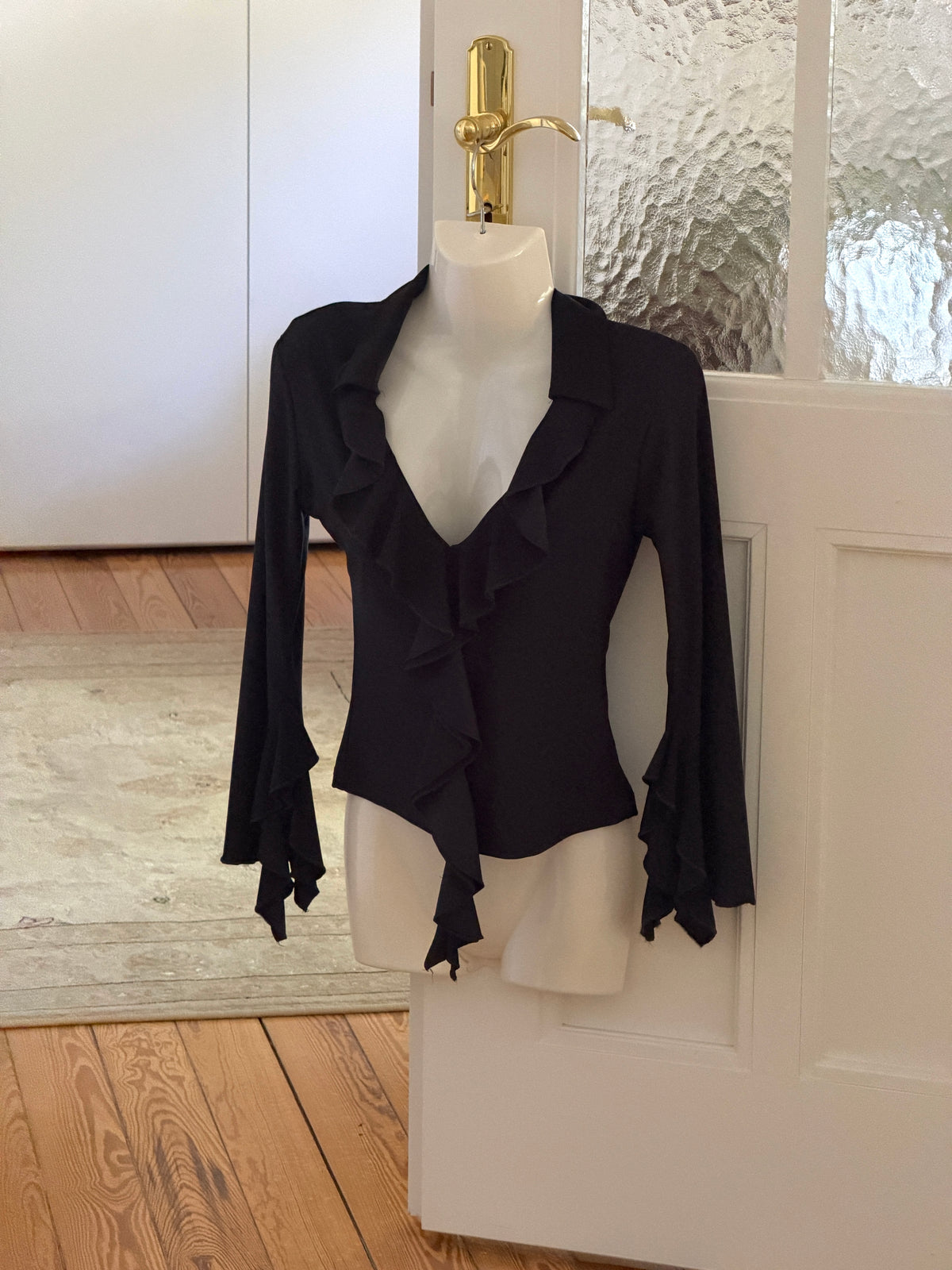 Vintage Ruffle Top (s)