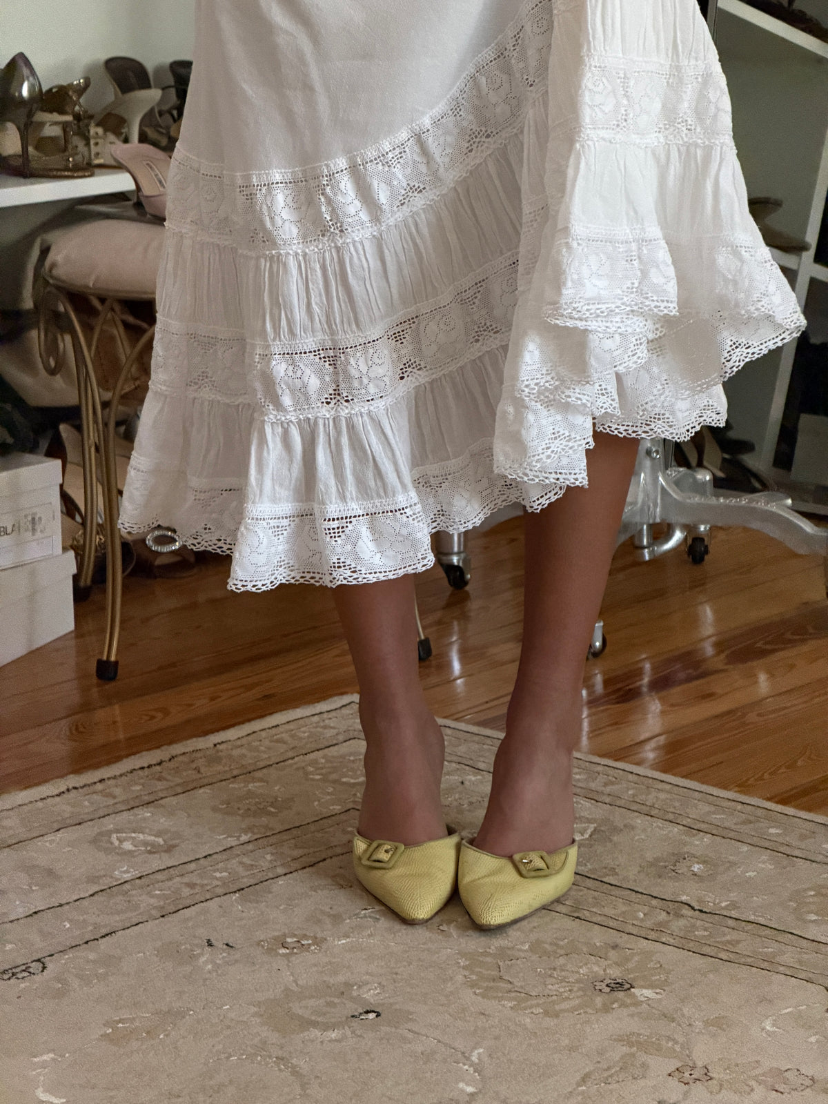 Manolo Blahnik Heels (40)