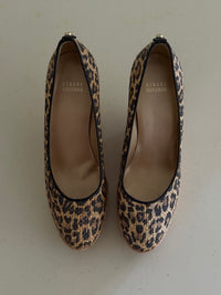 Stuart W. Wedges (40)