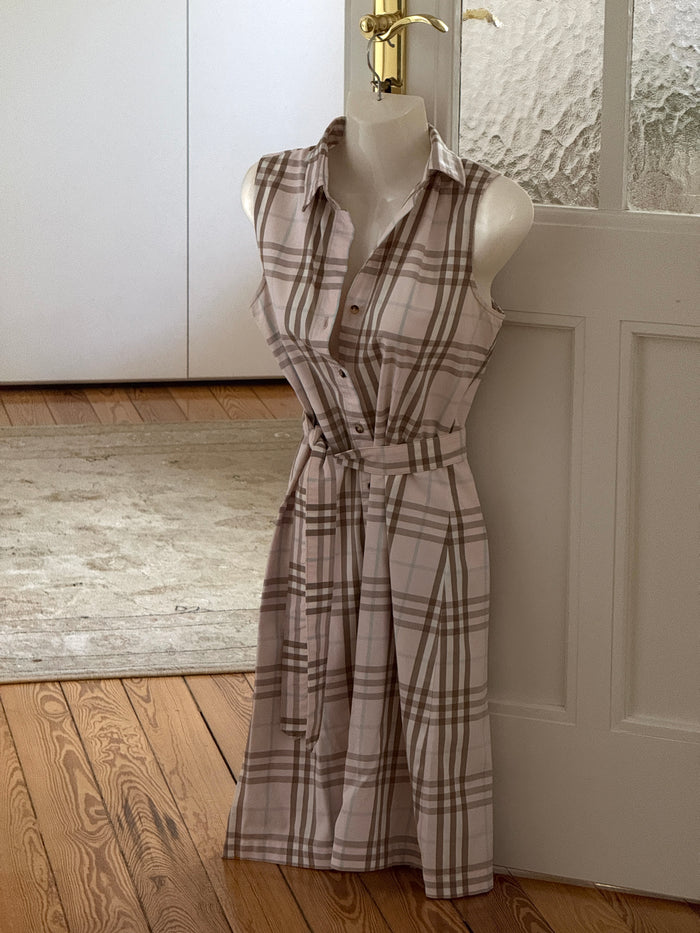 Burberry Dress (s)