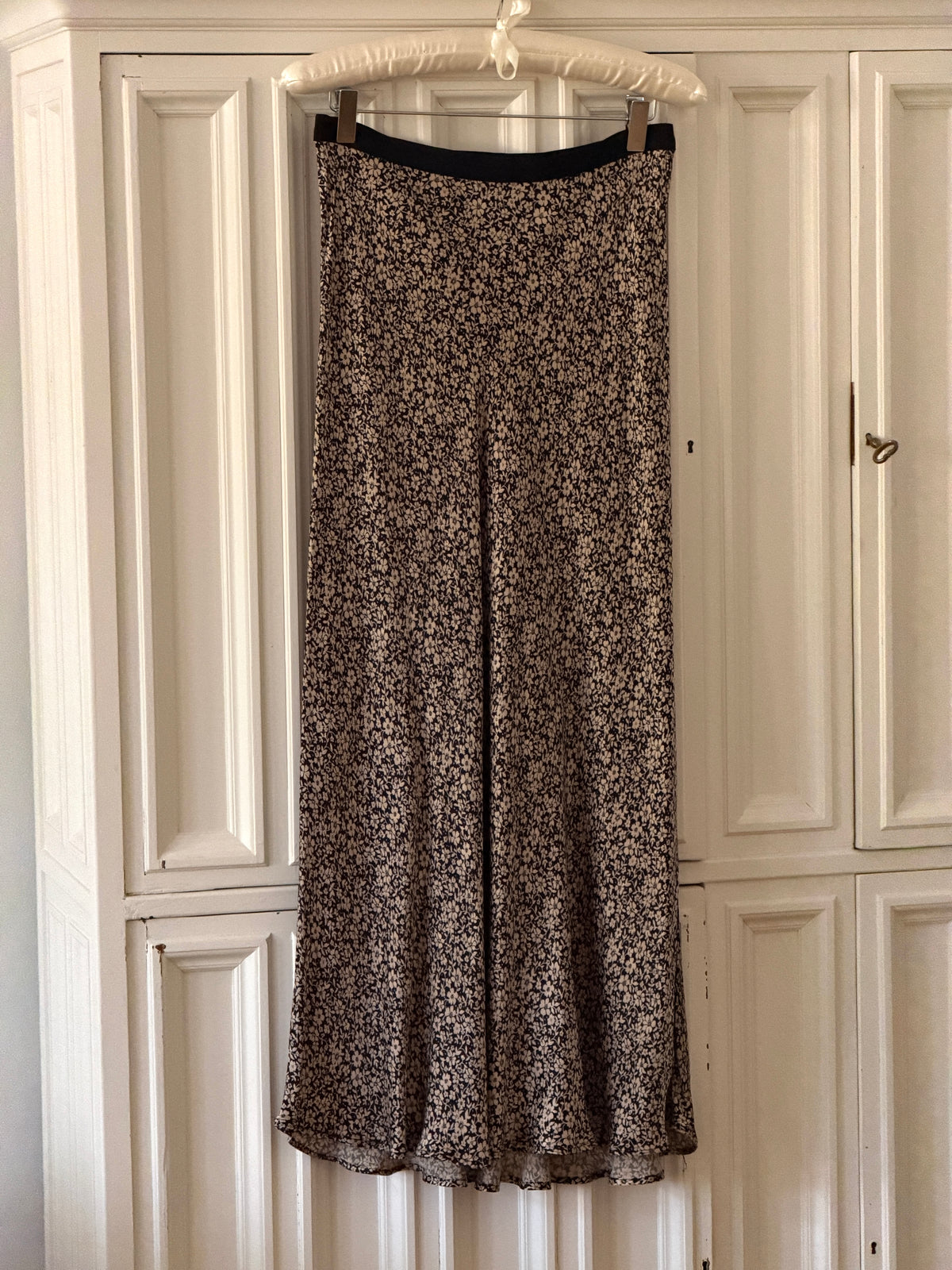 Floral Midi Skirt (s)