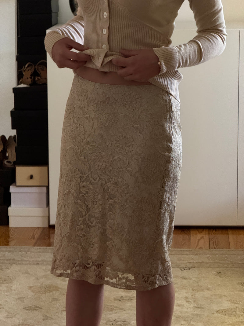 Vintage Lace Skirt (s)