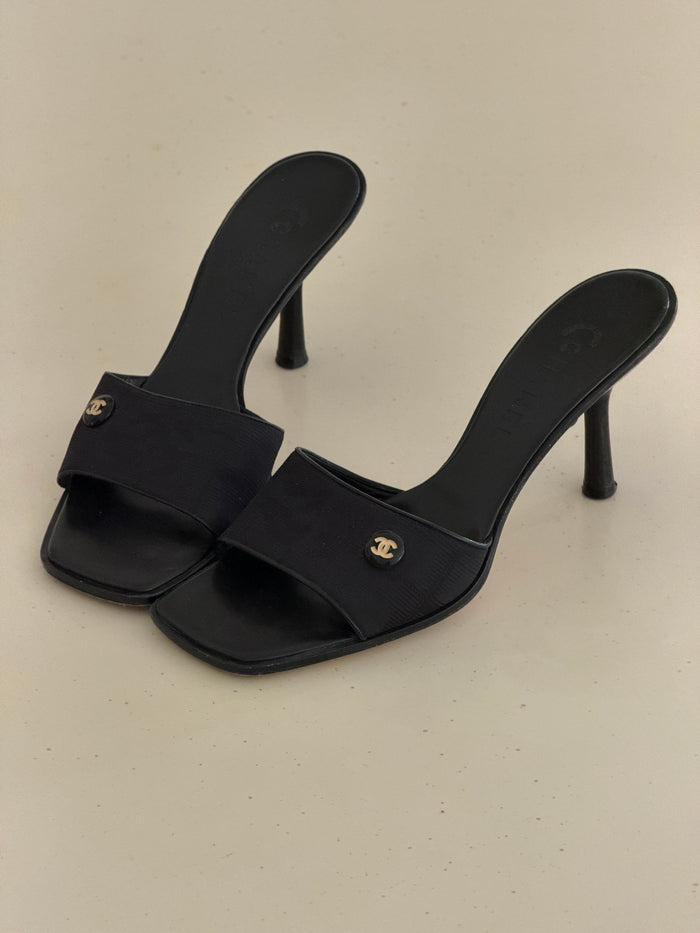 Chanel Heels (40)