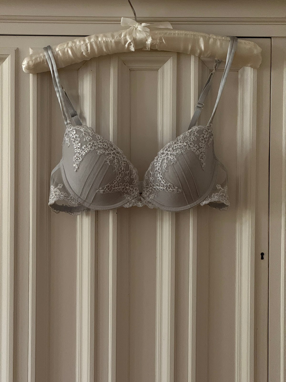Vintage Bra (75 B)
