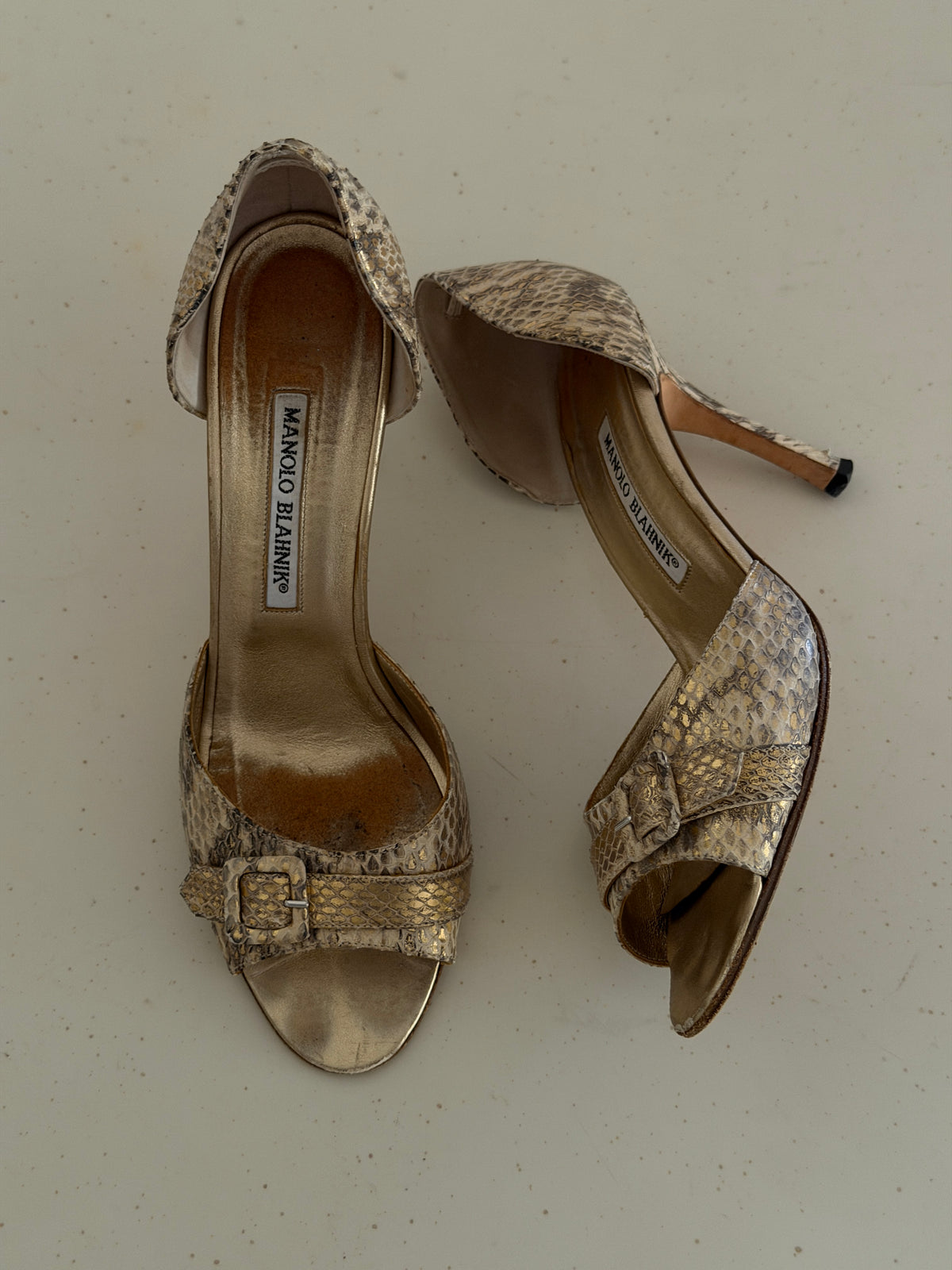 Manolo Blahnik Heels (38)