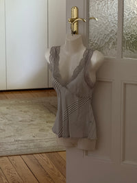Vintage Lace Top (xs)