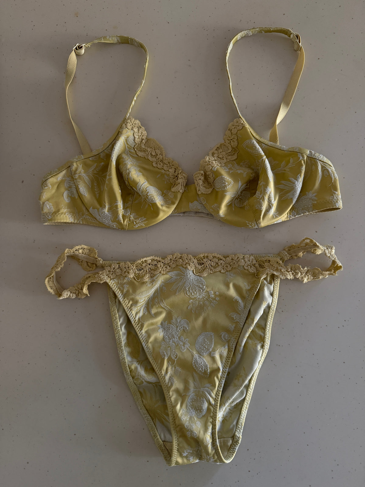 La Perla Lingerie Set (s)