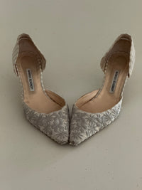 Manolo Blahnik Heels (41)